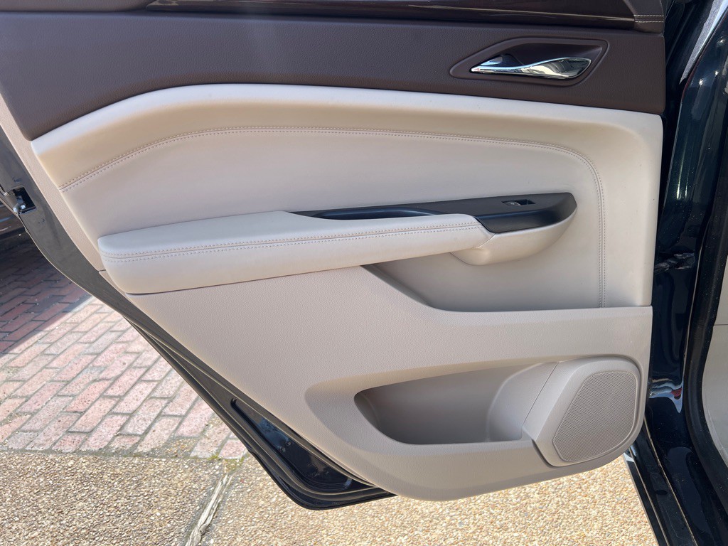 2014 Cadillac SRX Image 19