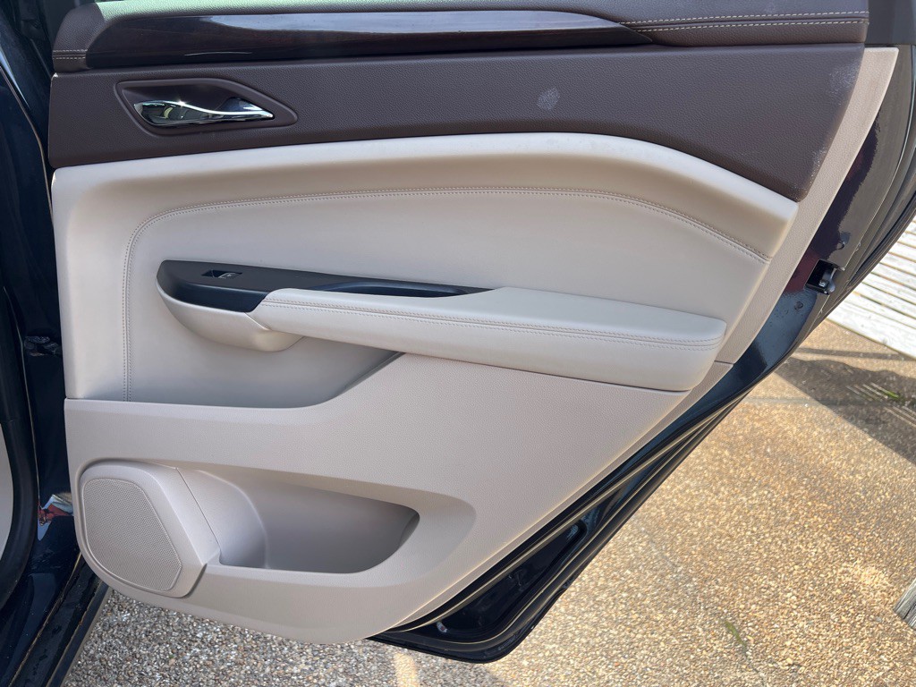 2014 Cadillac SRX Image 22