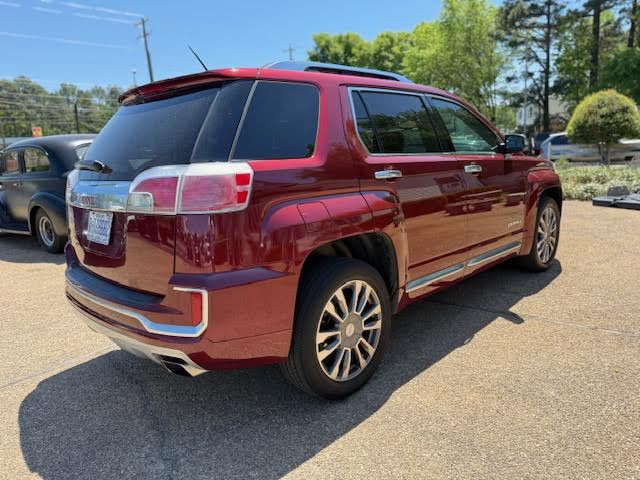 2016 GMC Terrain Image 4