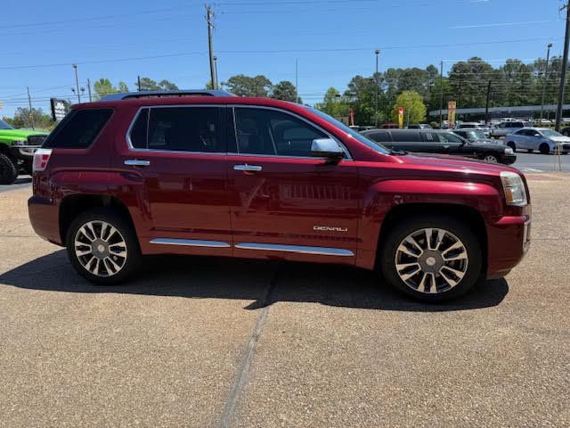 2016 GMC Terrain Image 8