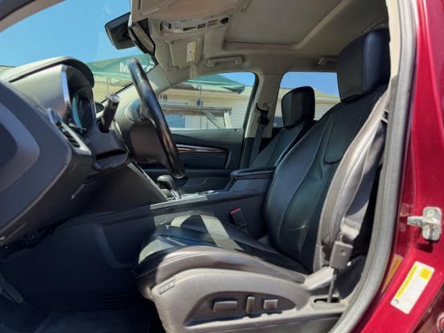 2016 GMC Terrain Image 9