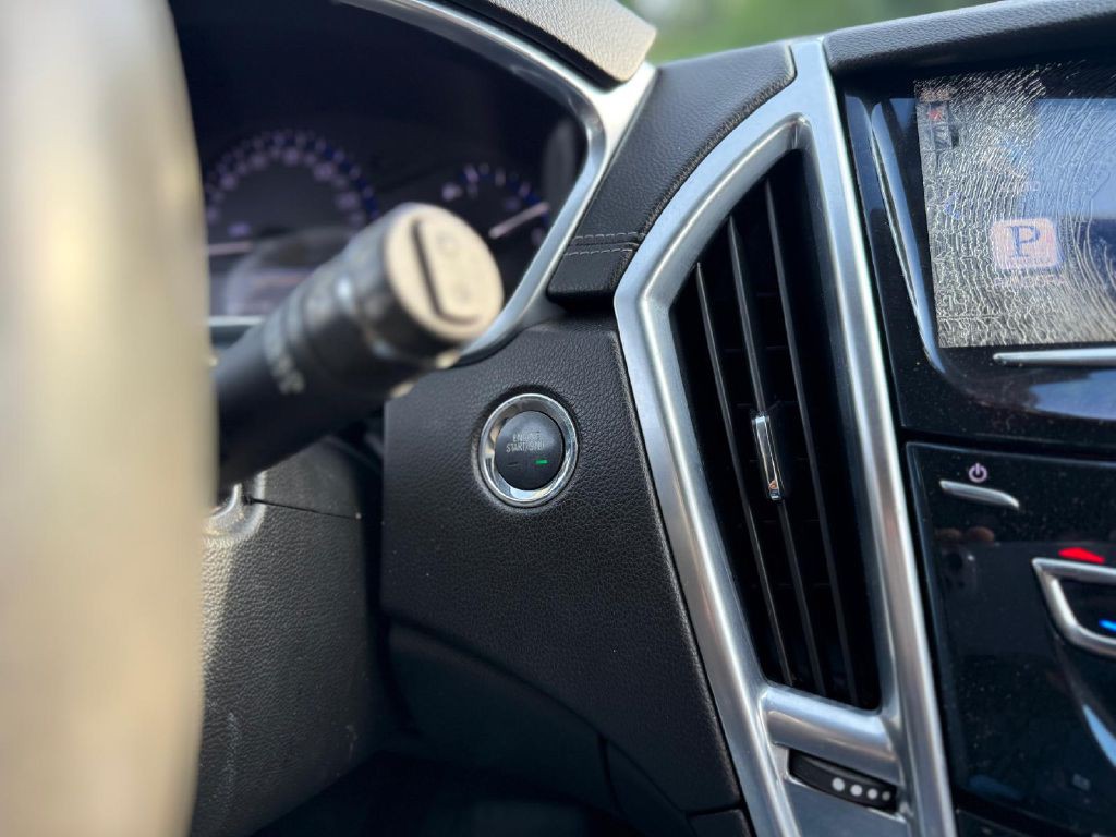 2014 Cadillac SRX Image 19