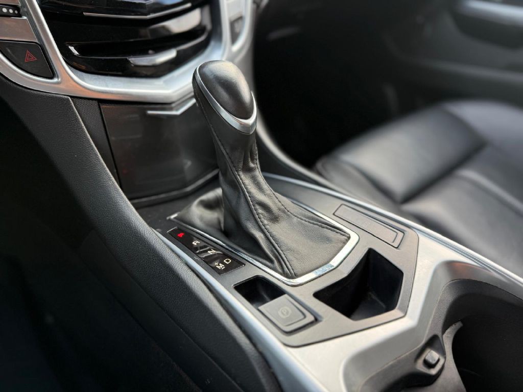 2014 Cadillac SRX Image 17