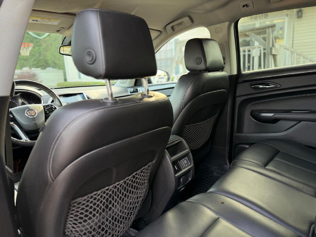 2014 Cadillac SRX Image 23