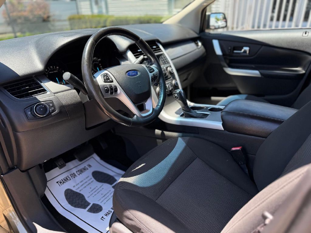 2013 Ford Edge Image 12