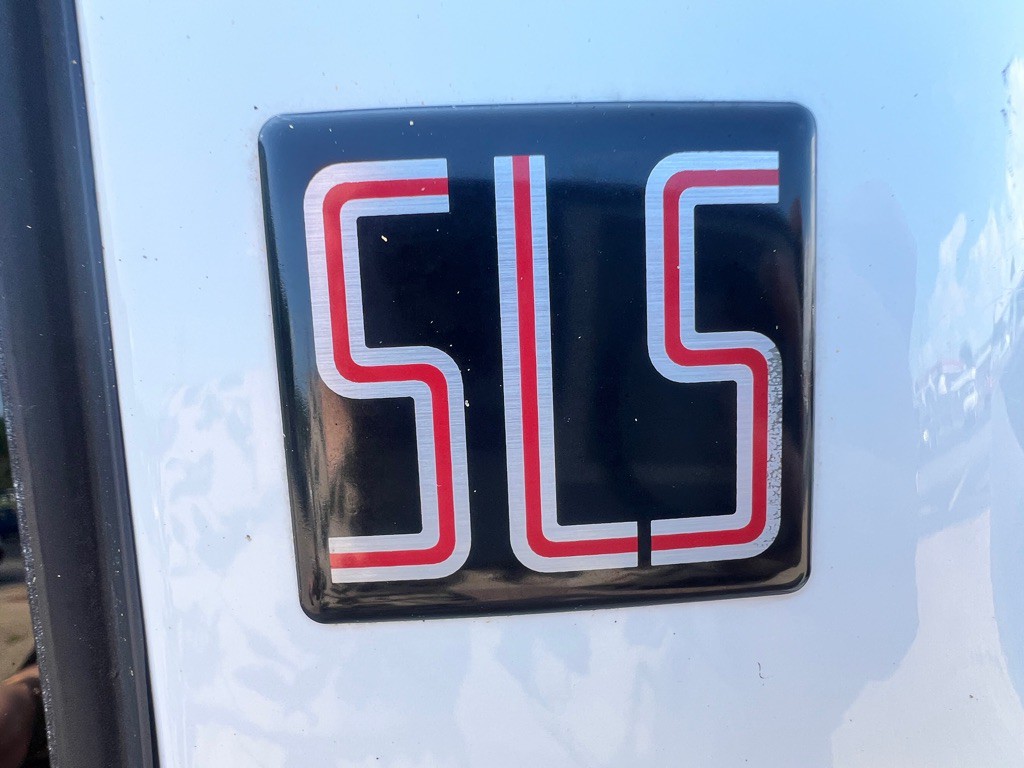 2002 GMC Sonoma Image 9