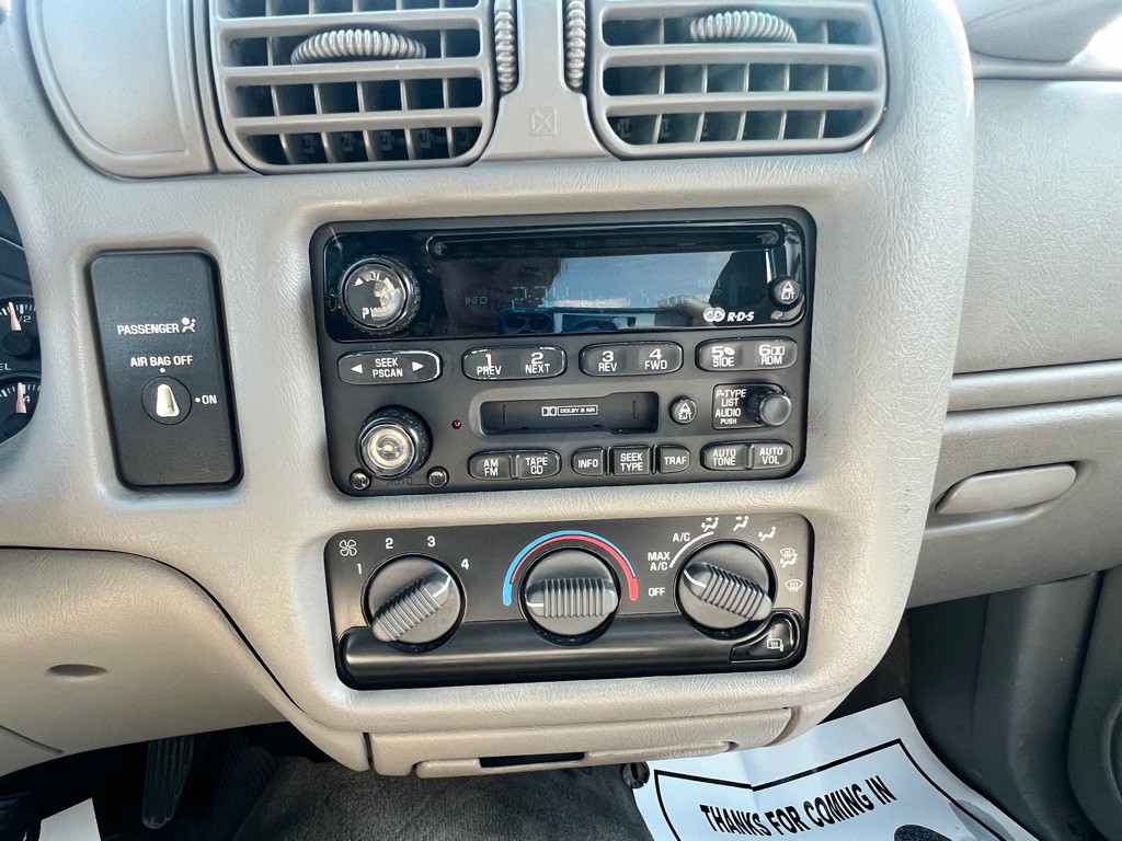 2002 GMC Sonoma Image 14