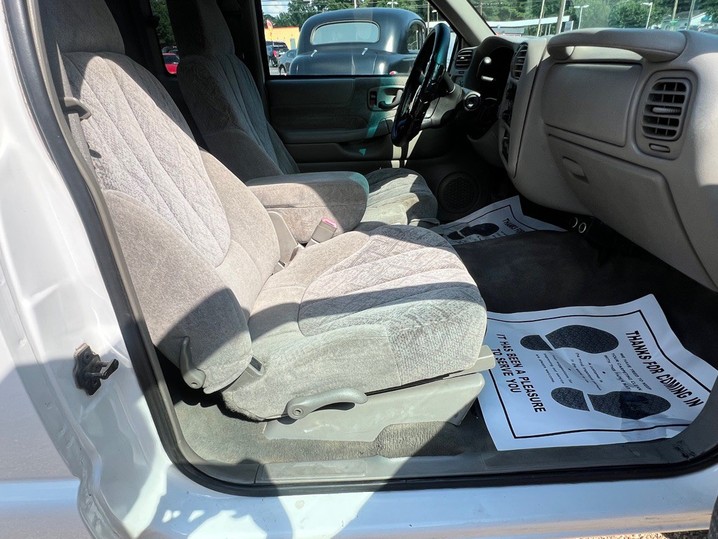 2002 GMC Sonoma Image 19
