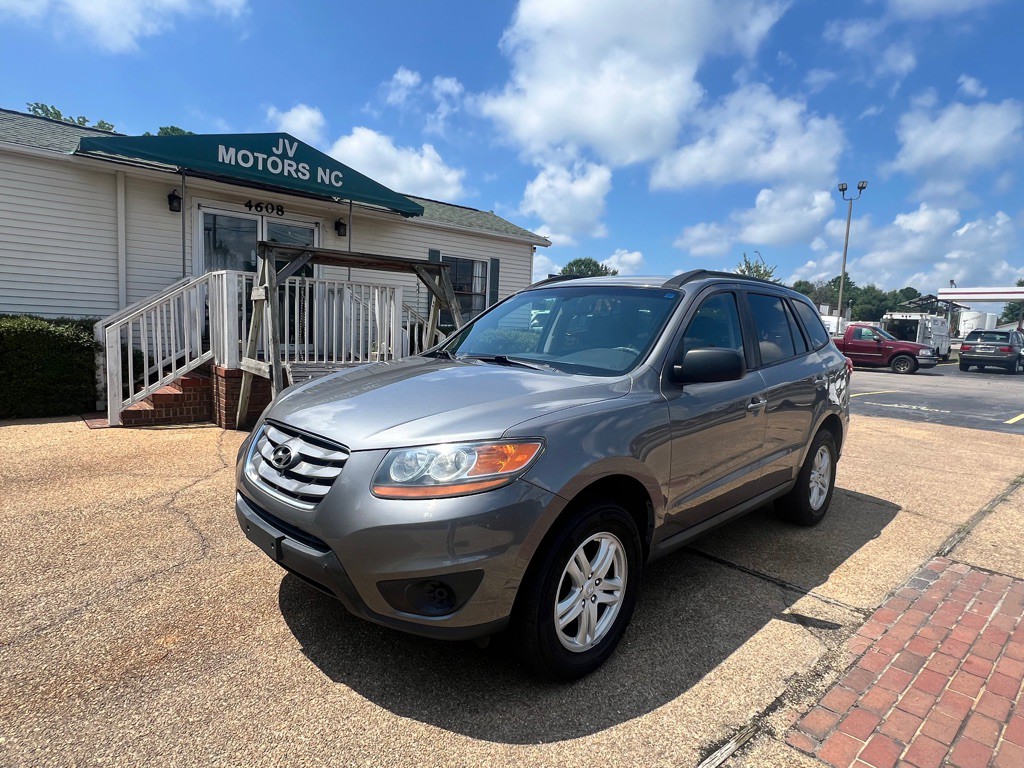 2010 Hyundai Santa Fe Image 1