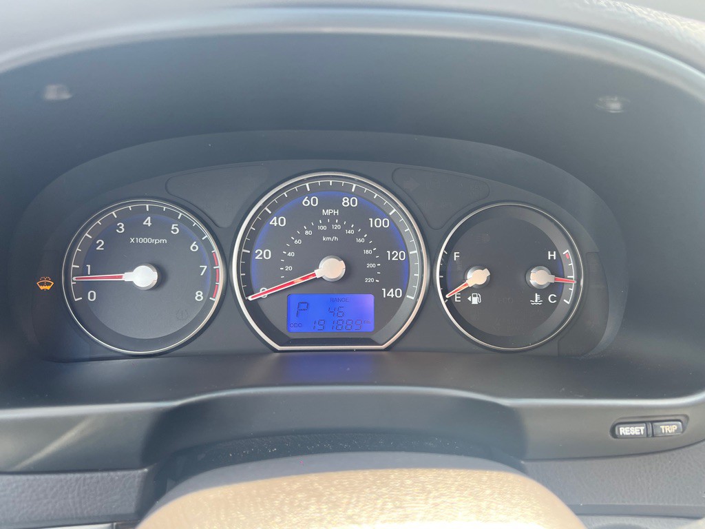 2010 Hyundai Santa Fe Image 11