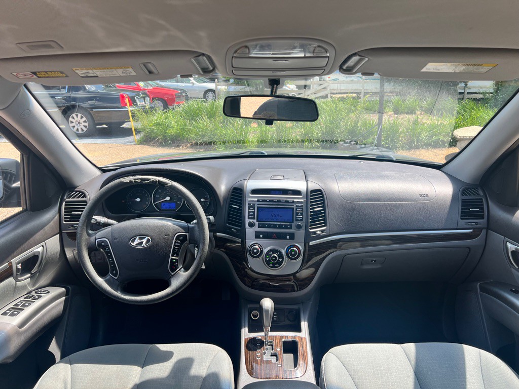2010 Hyundai Santa Fe Image 16