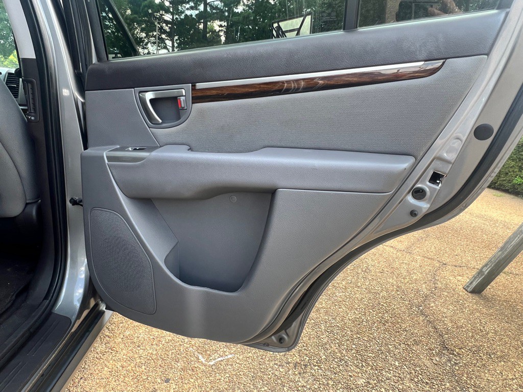 2010 Hyundai Santa Fe Image 22