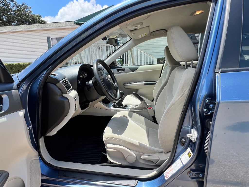 2010 Subaru Impreza Image 13