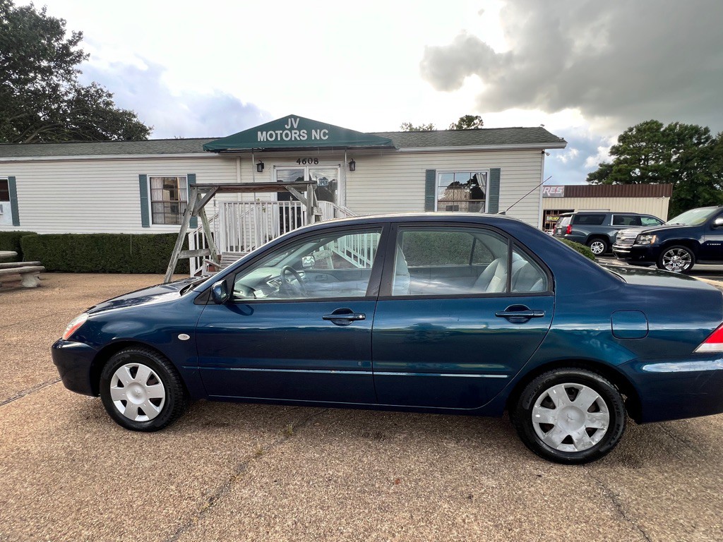 2005 Mitsubishi Lancer Image 8