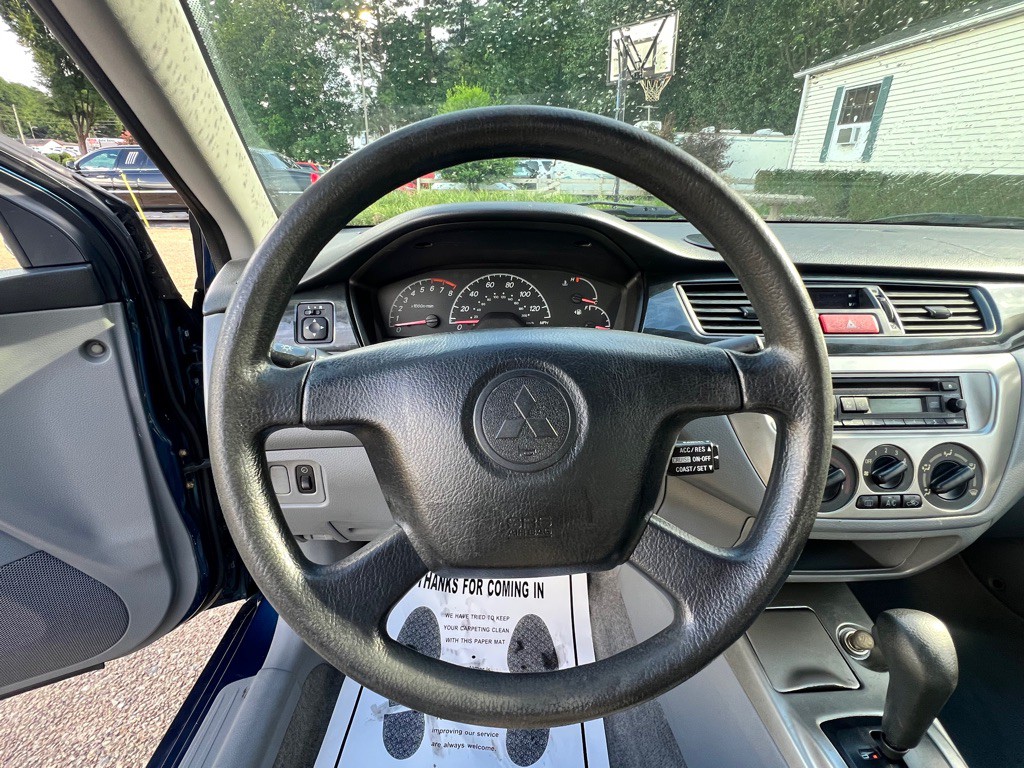 2005 Mitsubishi Lancer Image 12