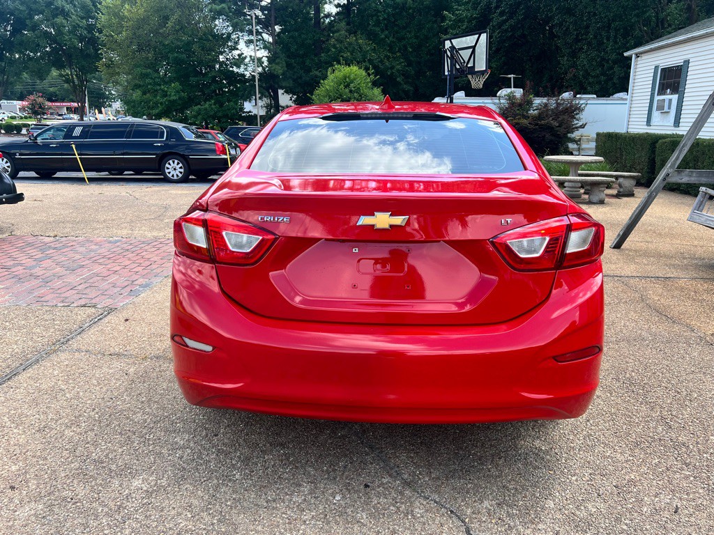 2018 Chevrolet Cruze Image 6