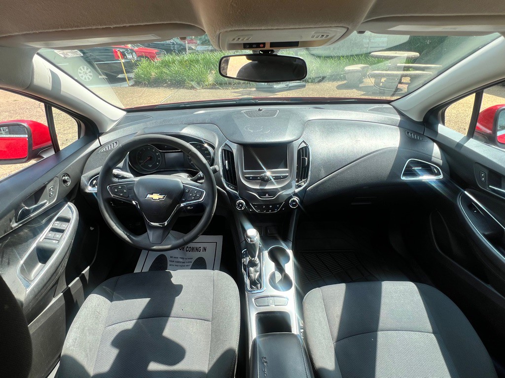 2018 Chevrolet Cruze Image 20