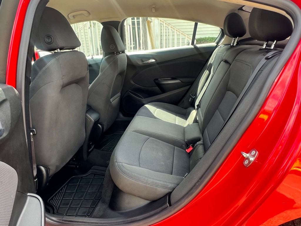 2018 Chevrolet Cruze Image 22
