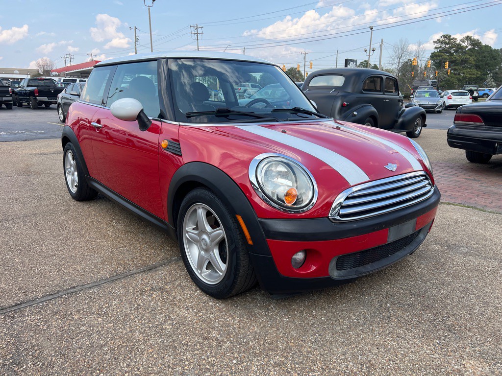 2010 MINI Cooper Image 3