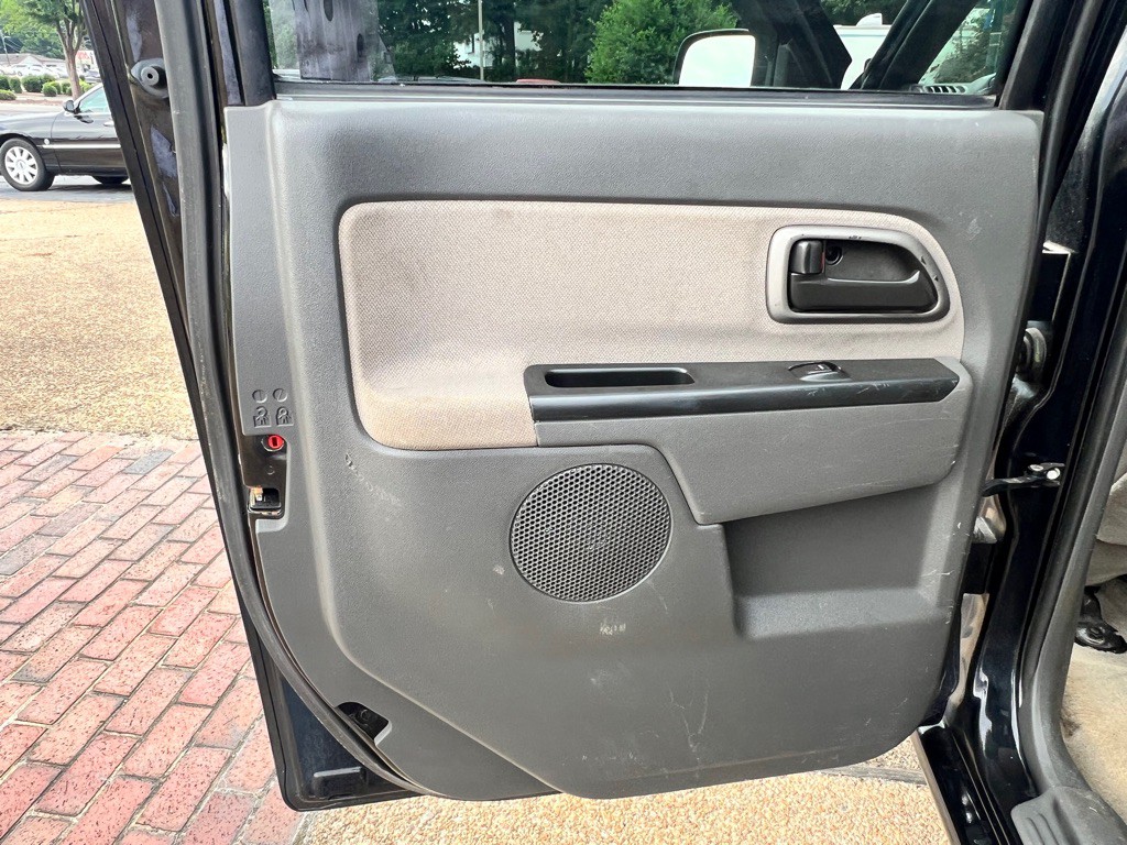 2005 Chevrolet Colorado Image 14