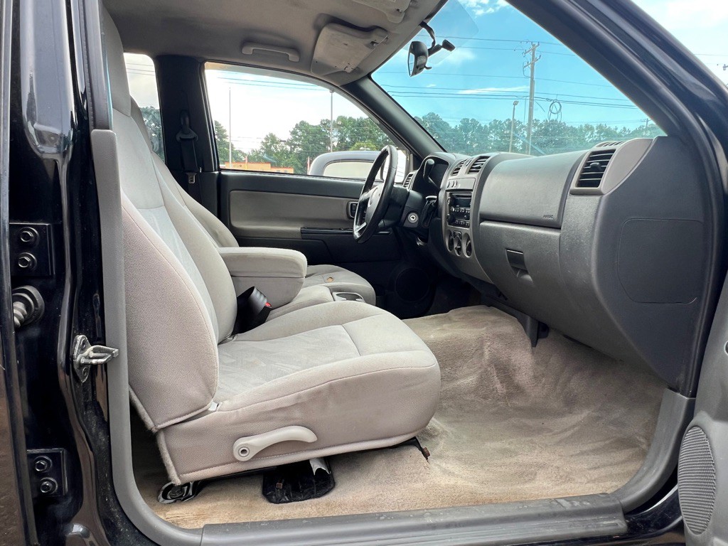 2005 Chevrolet Colorado Image 18