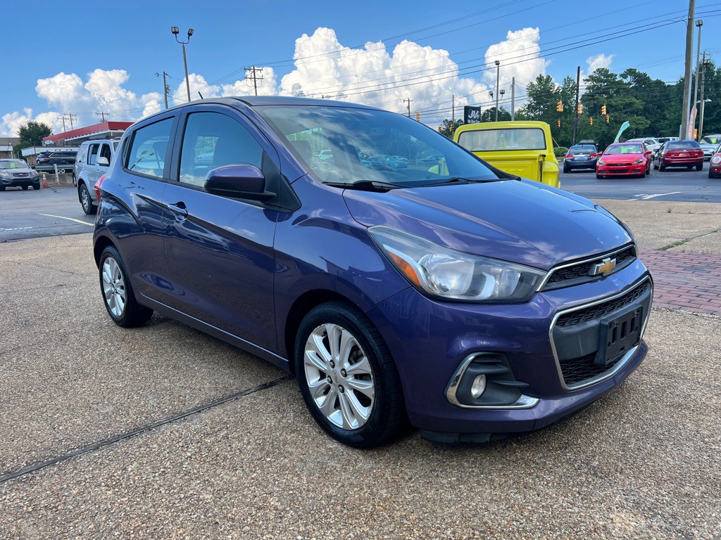 2016 Chevrolet Spark Image 3