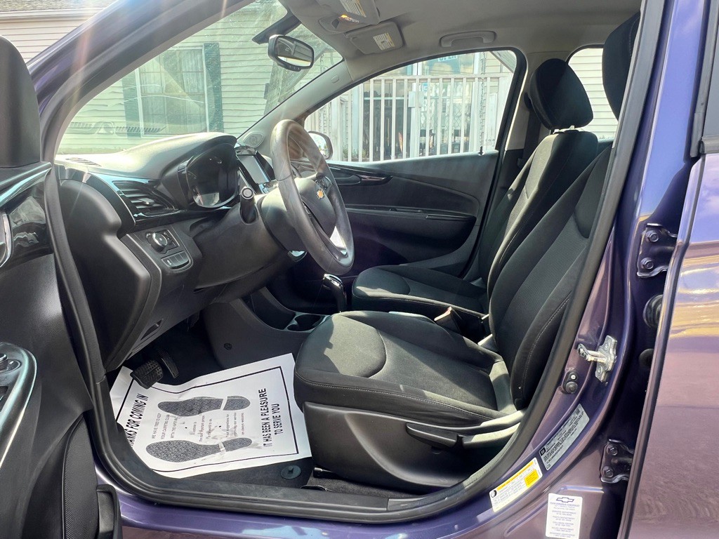 2016 Chevrolet Spark Image 12