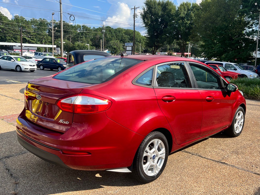 2014 Ford Fiesta Image 5