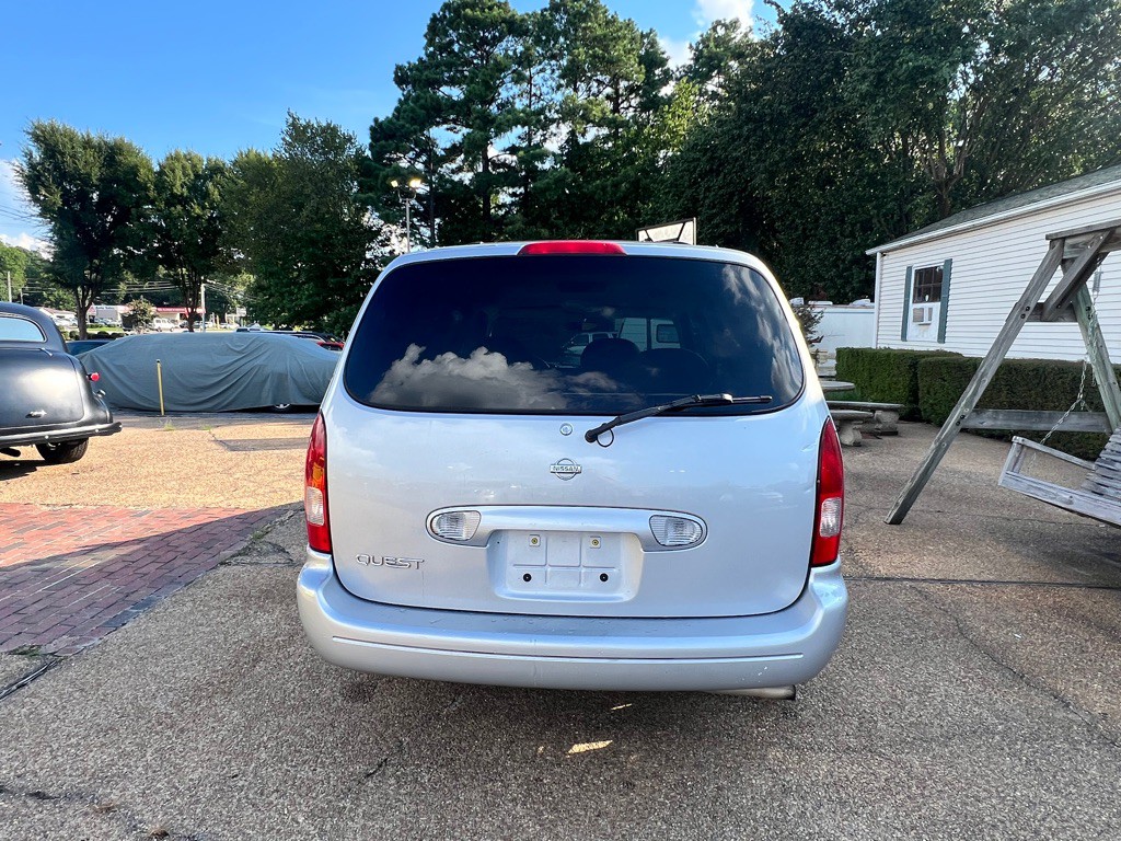 2002 Nissan Quest Image 6
