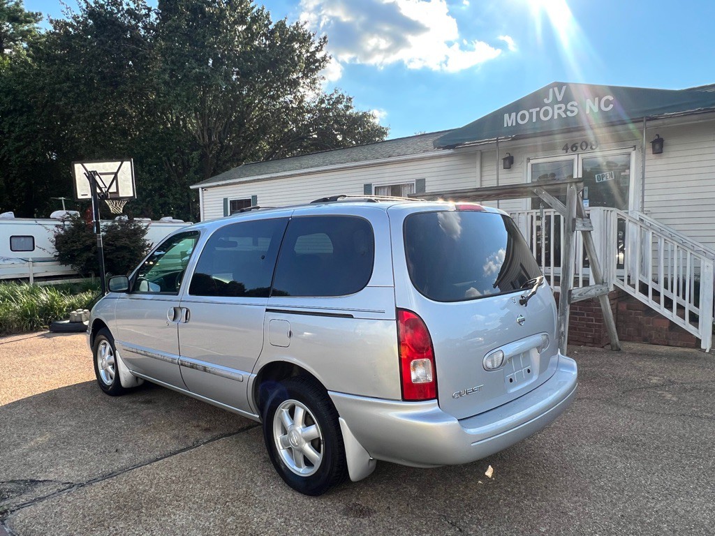 2002 Nissan Quest Image 7