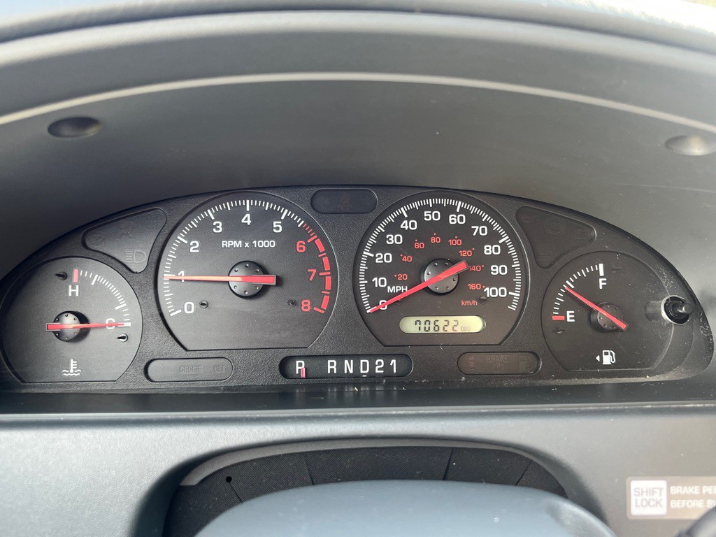 2002 Nissan Quest Image 12