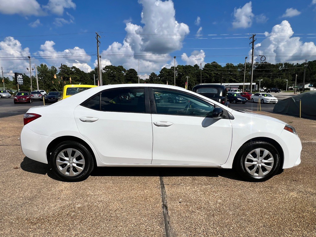 2014 Toyota Corolla Image 4