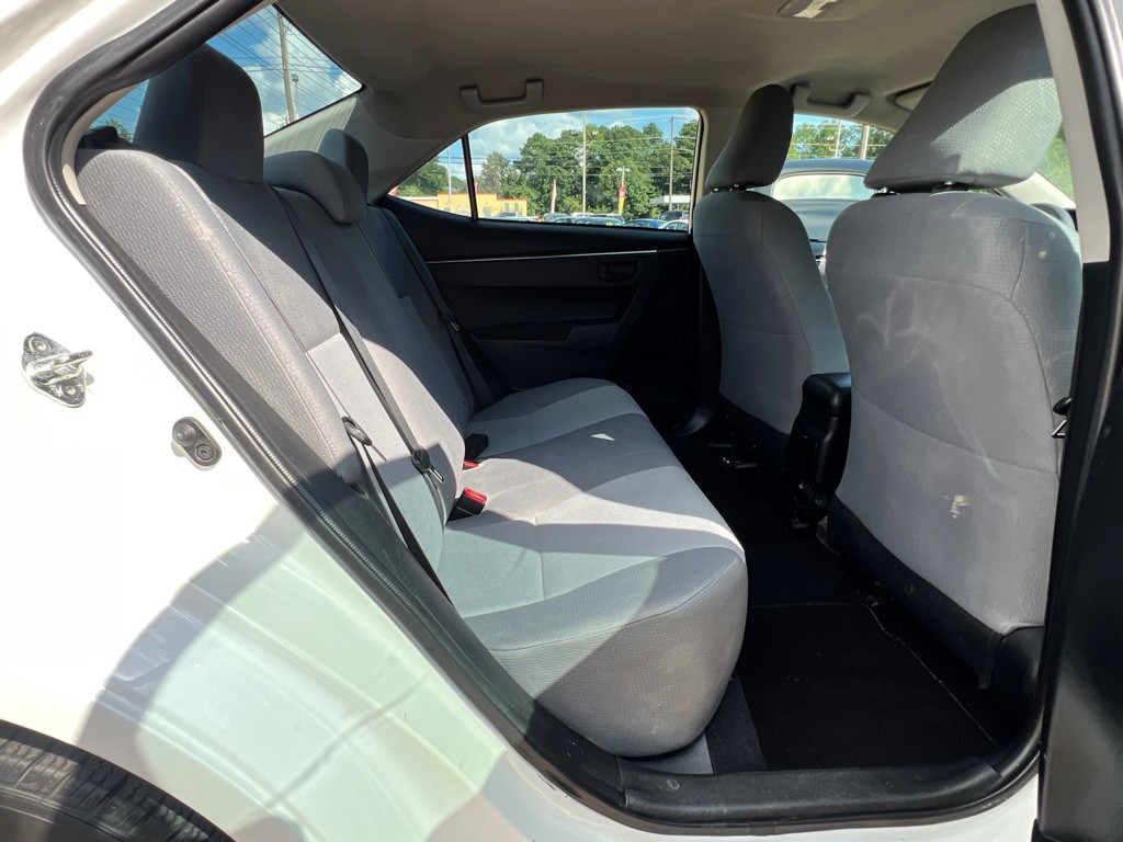 2014 Toyota Corolla Image 20