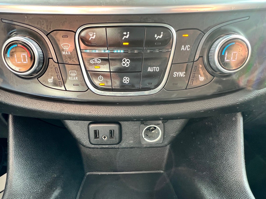 2018 Chevrolet Traverse Image 17