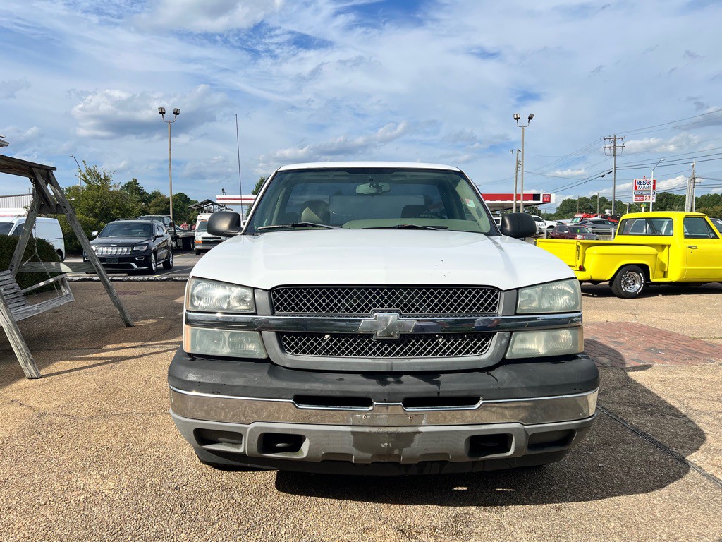 2005 Chevrolet Silverado 1500 Image 2