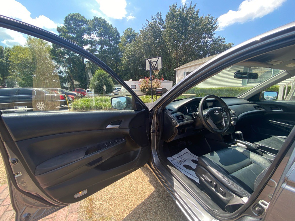 2012 Honda Accord Image 10