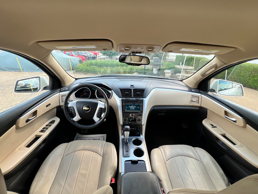 2012 Chevrolet Traverse Image 17