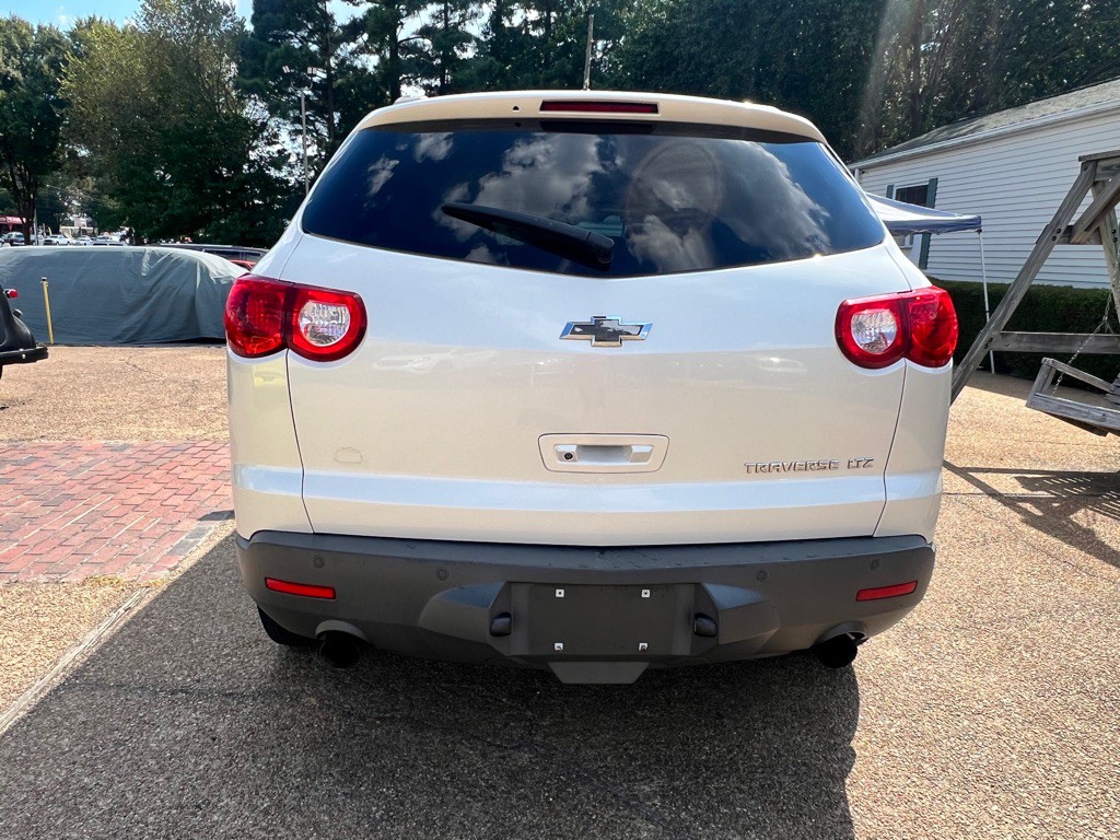 2012 Chevrolet Traverse Image 35