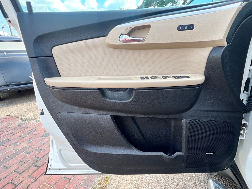 2012 Chevrolet Traverse Image 38