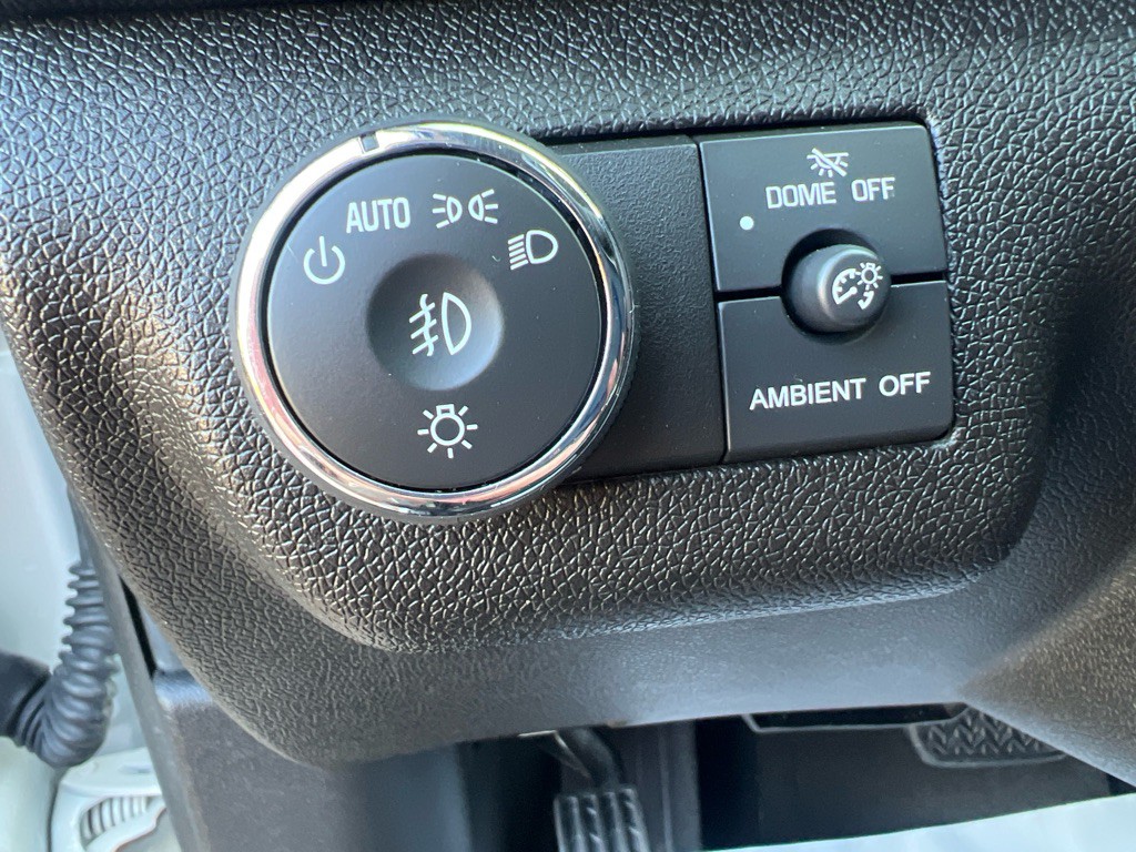 2015 Chevrolet Traverse Image 11