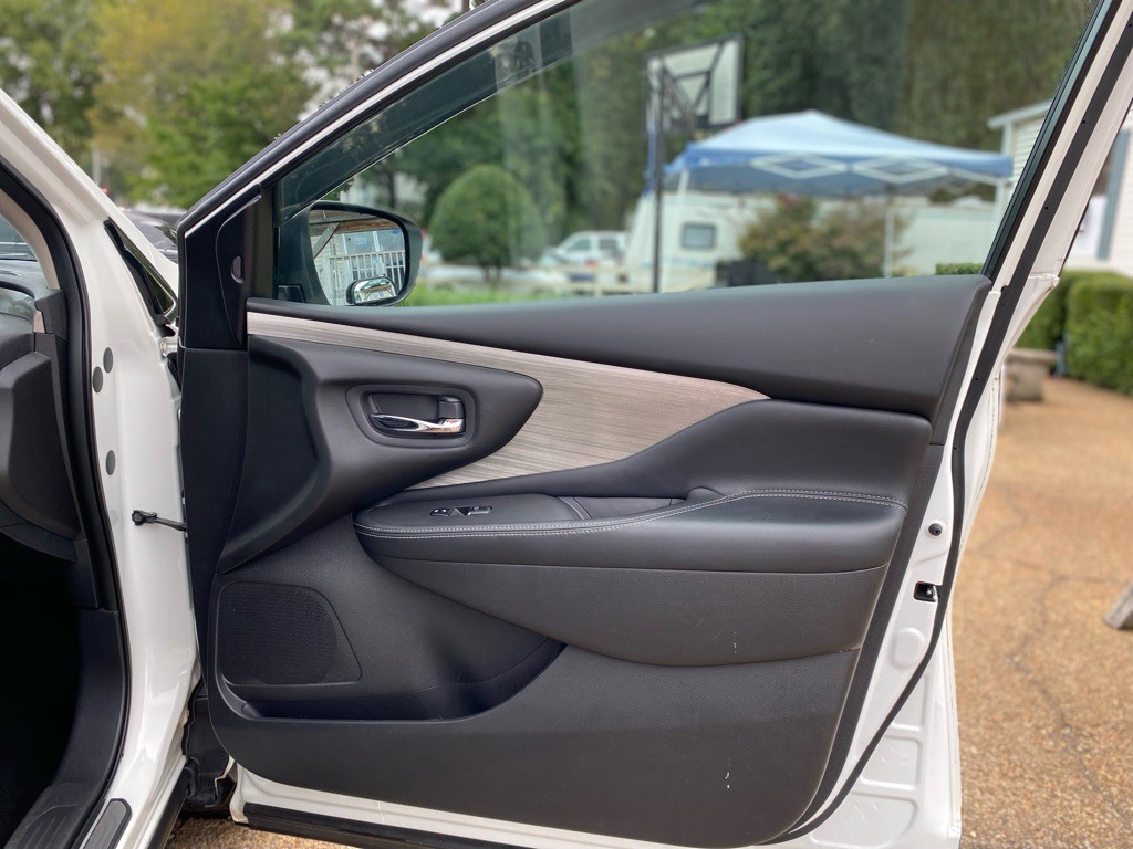 2017 Nissan Murano Image 24