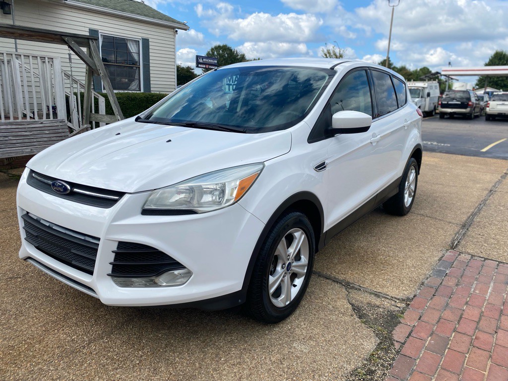 2016 Ford Escape Image 1