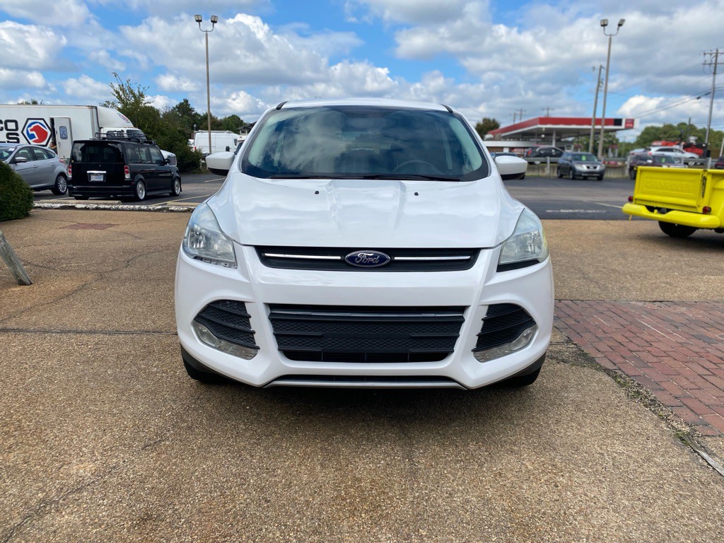2016 Ford Escape Image 2