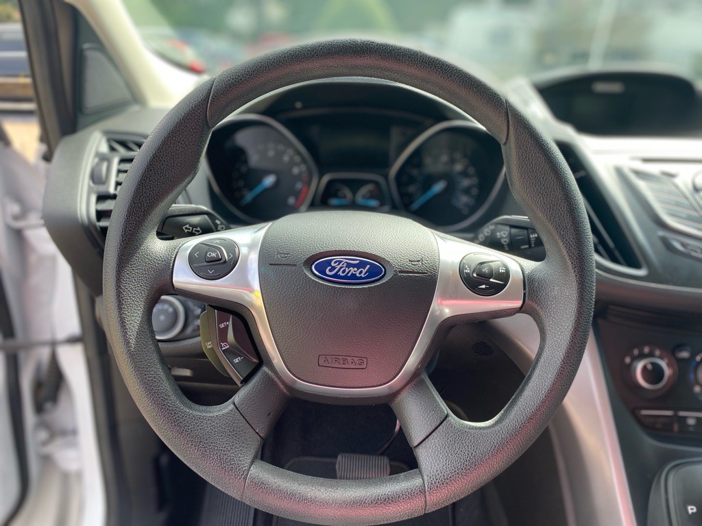 2016 Ford Escape Image 11