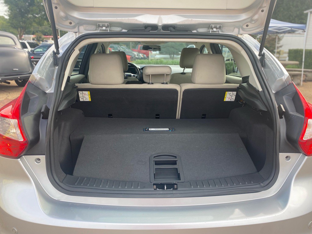 2012 Ford Focus Image 19