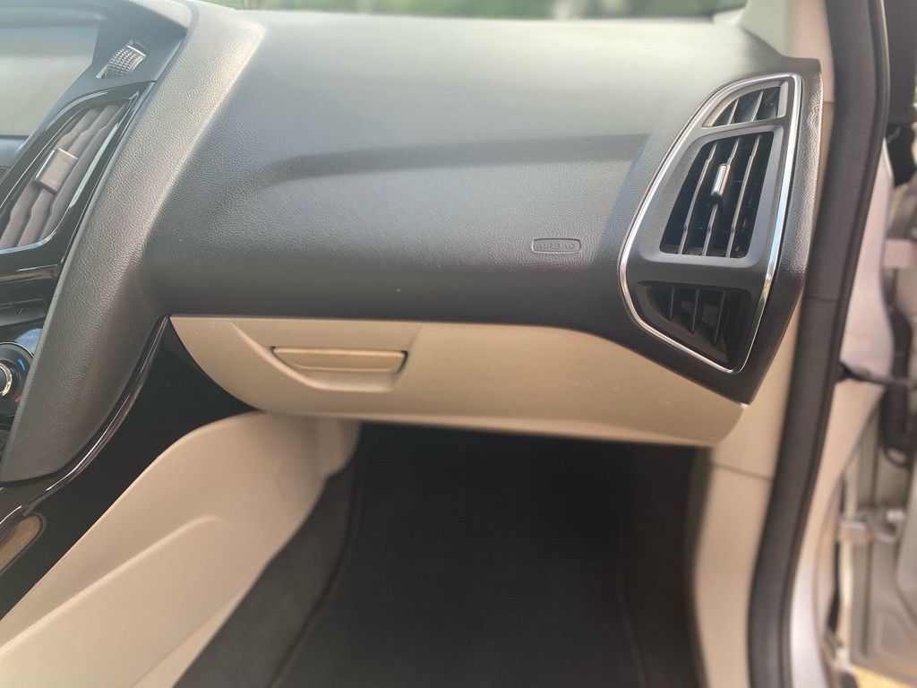 2012 Ford Focus Image 25