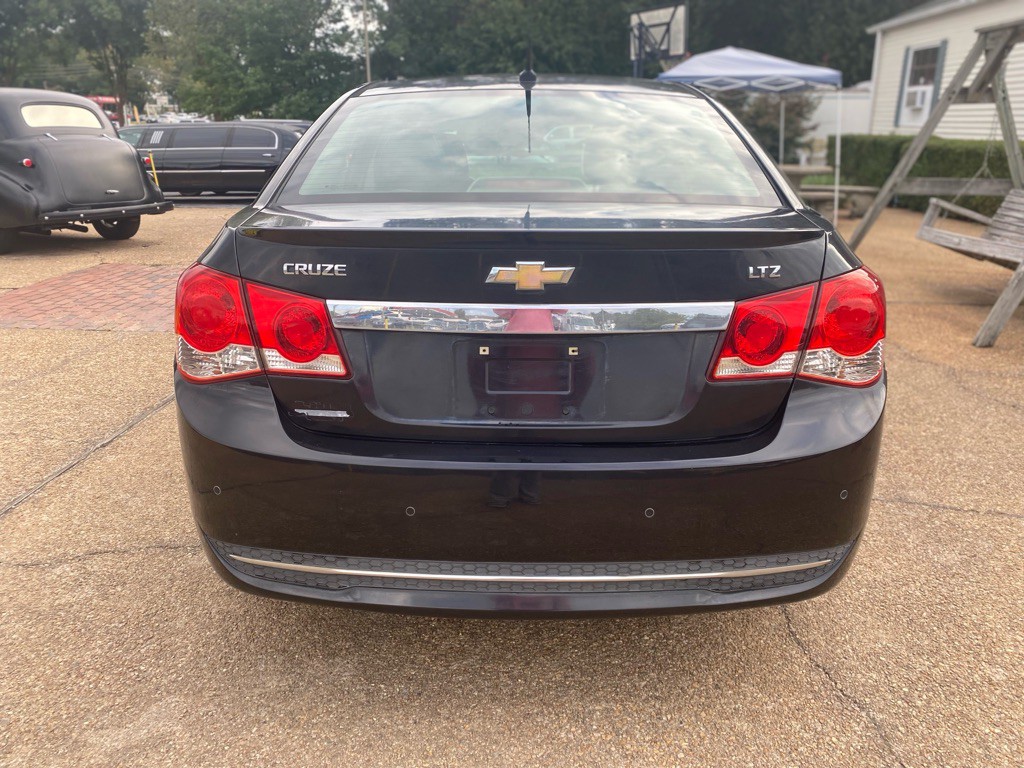 2012 Chevrolet Cruze Image 5
