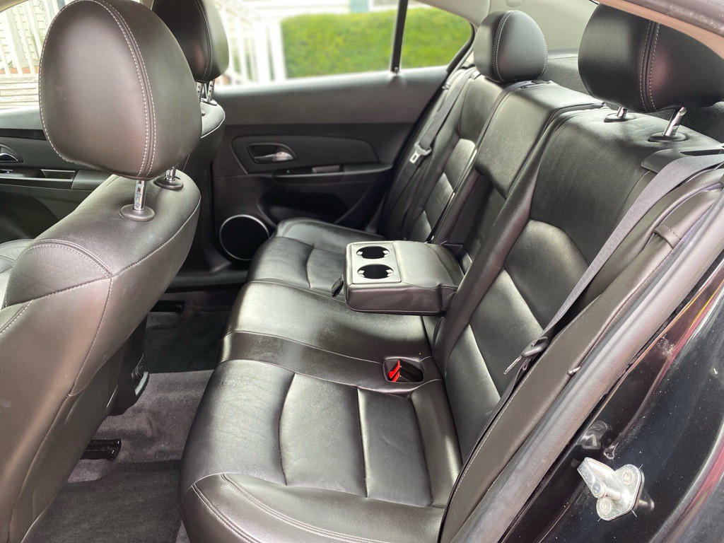 2012 Chevrolet Cruze Image 16