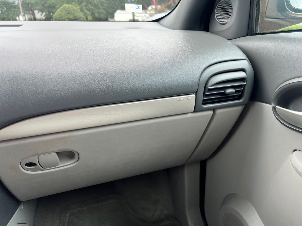 2004 Buick Rendezvous Image 16