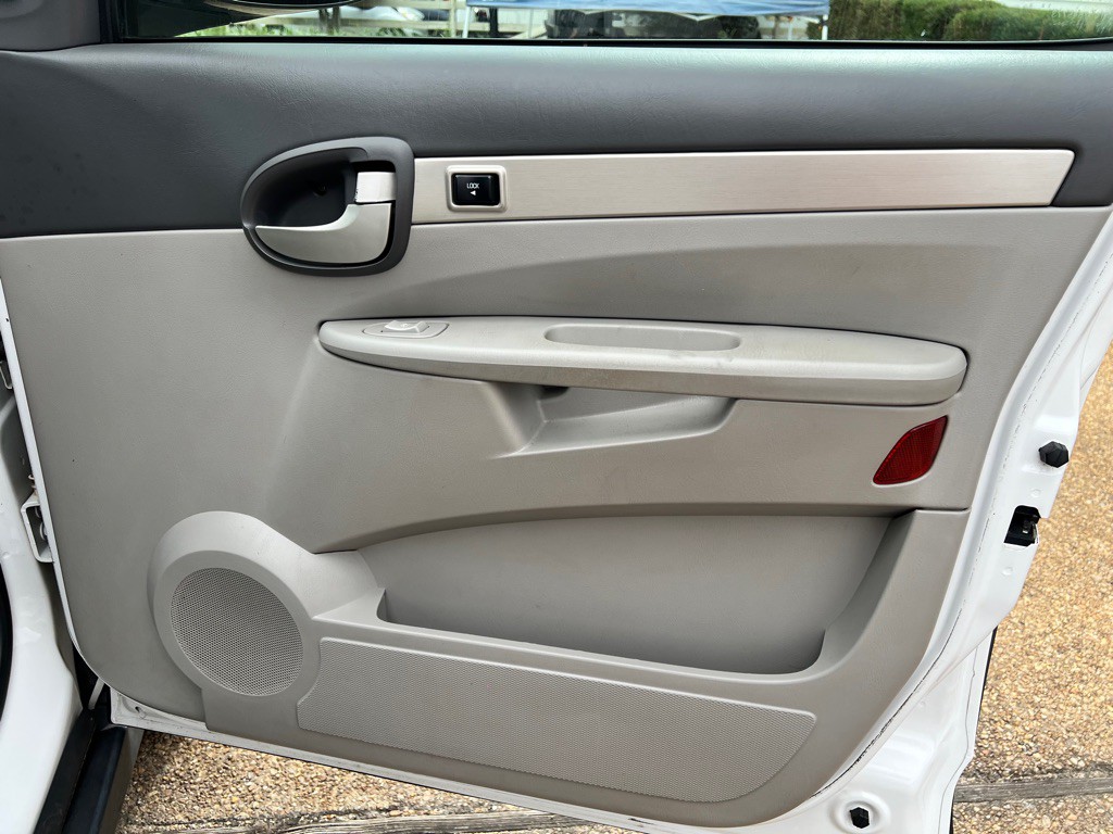 2004 Buick Rendezvous Image 25